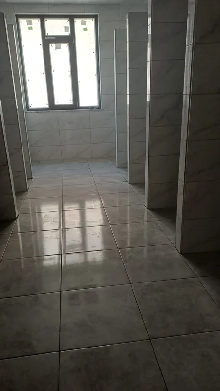 Köşe yapı · cephe ve iç mekânlar — 8